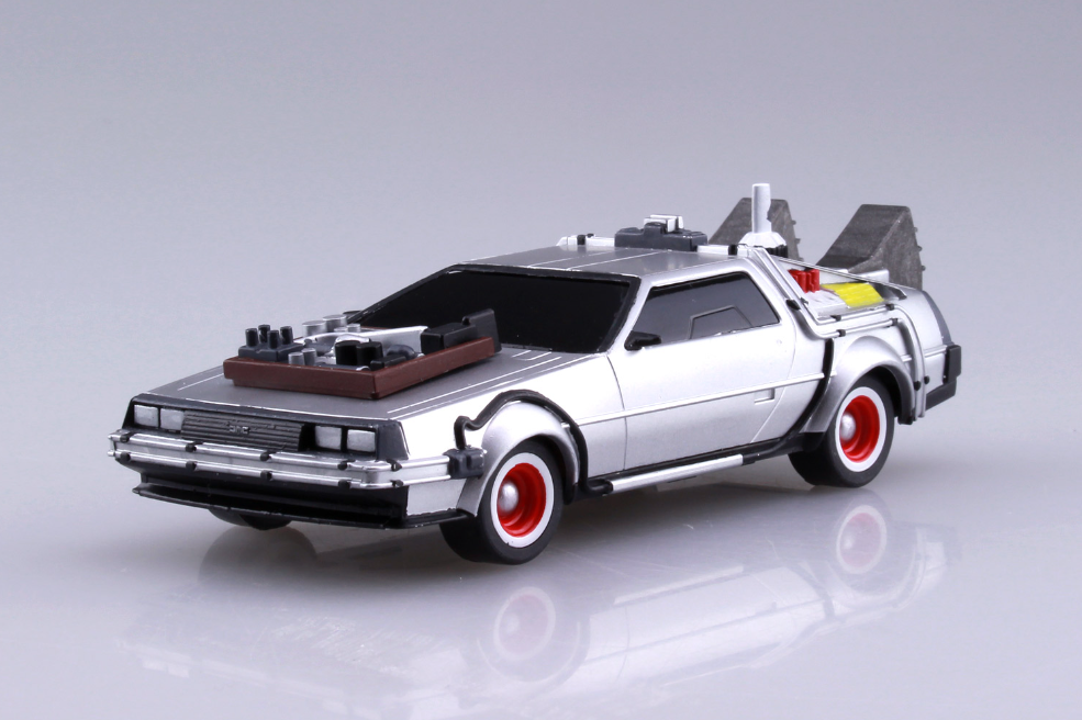 Précommande : RETOUR VERS LES FUTUR 3 - Delorean - Model Kit 1/43 10cm