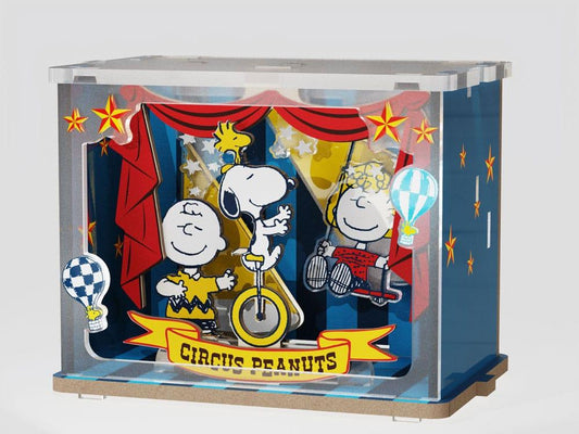 Précommande : PEANUTS - Mini Scene Talent Show - Wood Model Kit