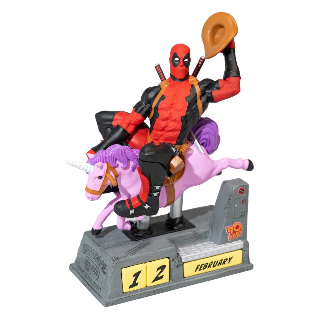 Précommande : DEADPOOL - Licorne - Calendrier Perpétuel 3D en Résine