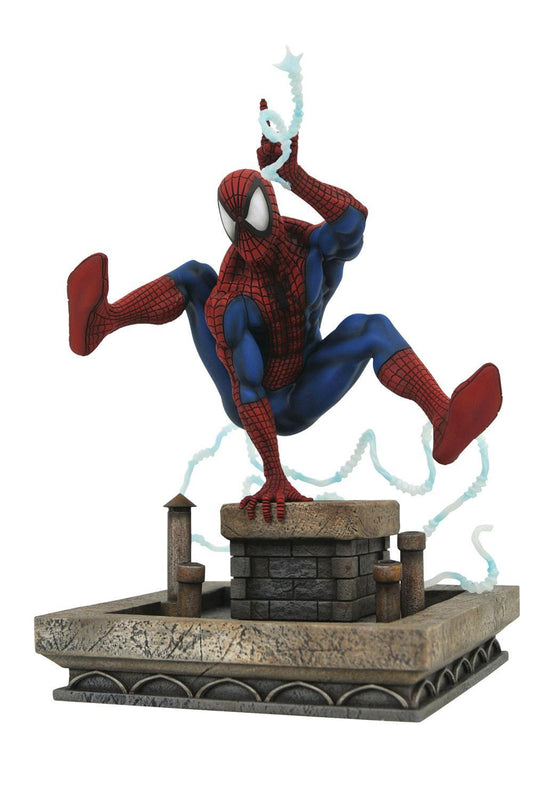 Précommande : MARVEL -  90's Spider-Man - Gallery Diorama 20cm