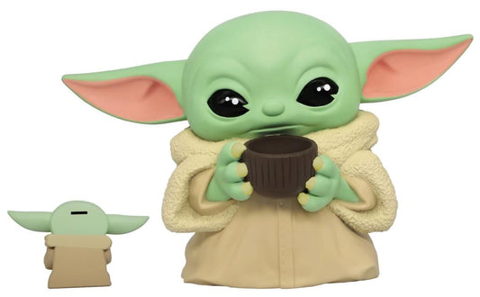 Précommande : THE MANDALORIAN - Tirelire - The Child With Cup 20cm
