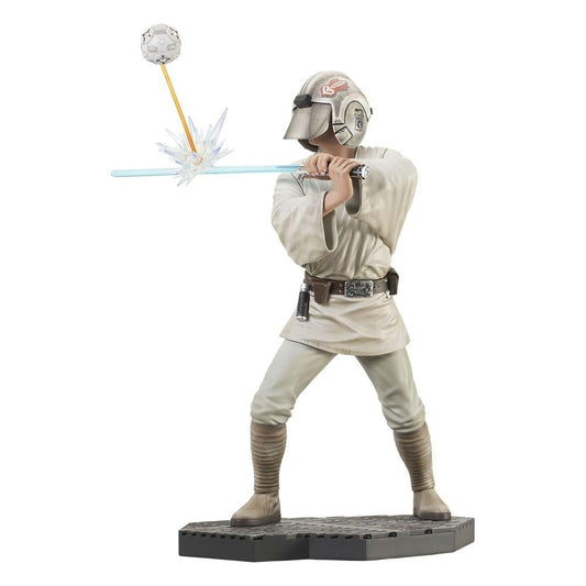 Précommande : STAR WARS IV -Luke Skywalker (S'entrainant) -Statuette Milestones 30cm