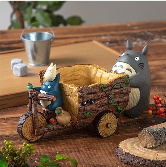 Précommande : MON VOISIN TOTORO - Tricycle Totoro - Boite Diorama 13cm